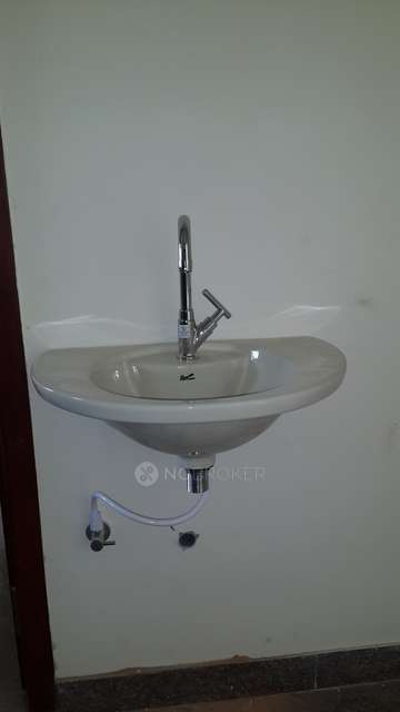 2 BHK Flat In Land Marvel For Sale  In Mandhaveli Street