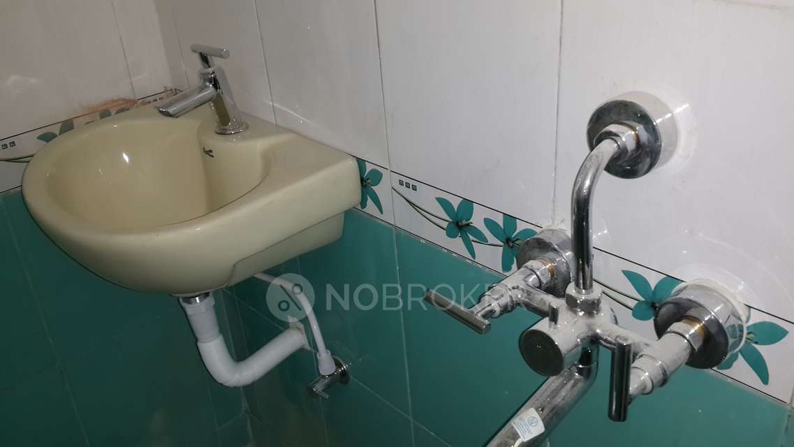 2 BHK Flat In Land Marvel For Sale  In Mandhaveli Street