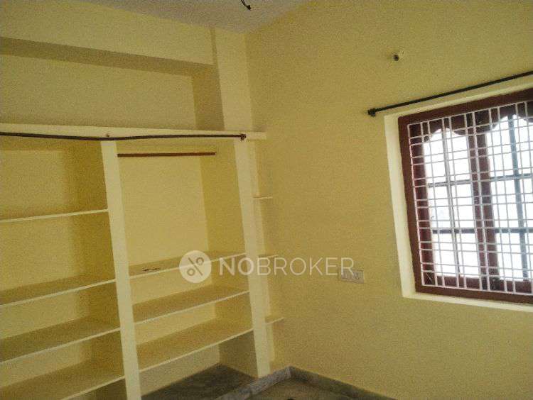 1 BHK House for Rent  In Sainik Nagar, Vivekanandapuram, Neredmet