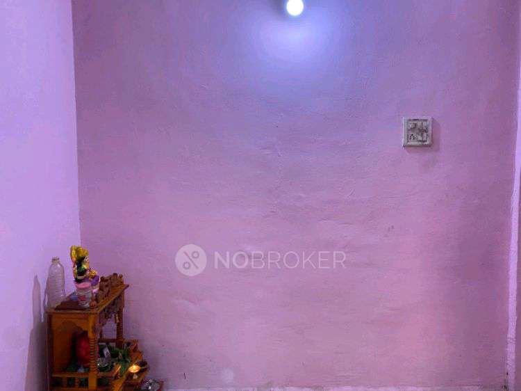 1 BHK Flat In Shreyas Complex For Sale  In Bhekrai Nagar