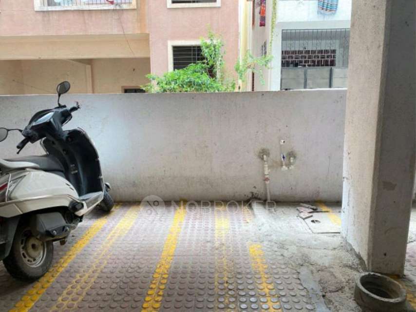 1 BHK Flat In Shreyas Complex For Sale  In Bhekrai Nagar