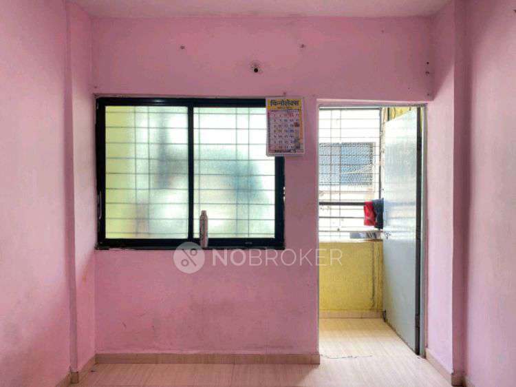 1 BHK Flat In Shreyas Complex For Sale  In Bhekrai Nagar