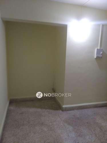 2 BHK Flat In Ganeshbaug Society For Sale  In Manik Baug