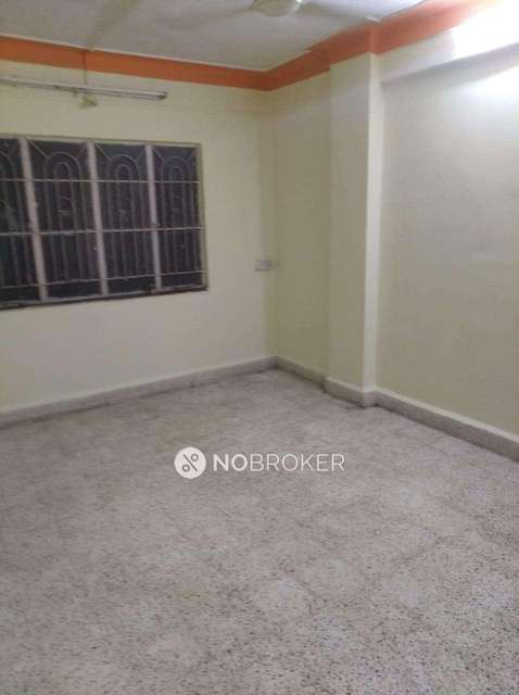 2 BHK Flat In Ganeshbaug Society For Sale  In Manik Baug