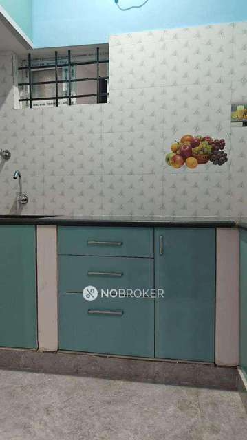 4+ BHK Flat In Standalone  Building   For Sale  In Smv Layout