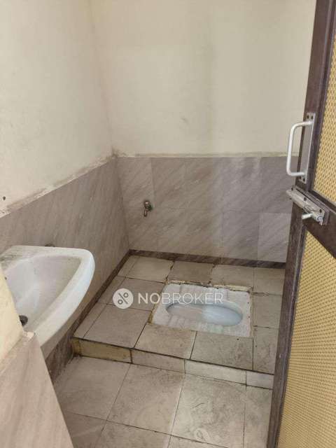 2 BHK Flat In Tnhb For Sale  In Attipattu, Ambattur