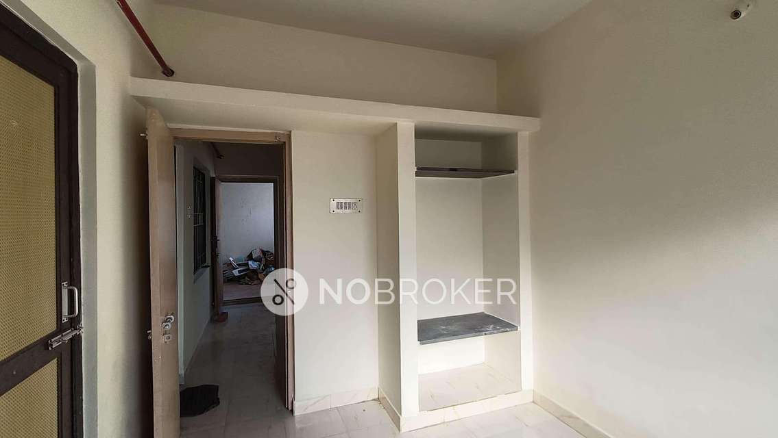 2 BHK Flat In Tnhb For Sale  In Attipattu, Ambattur