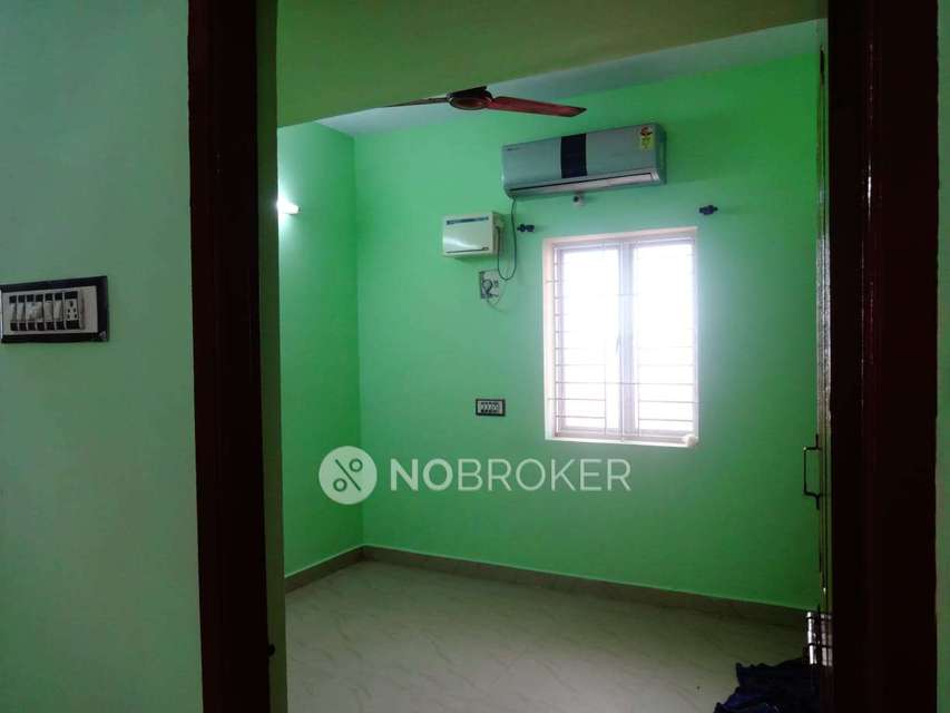 4+ BHK House For Sale  In Valasaravakkam