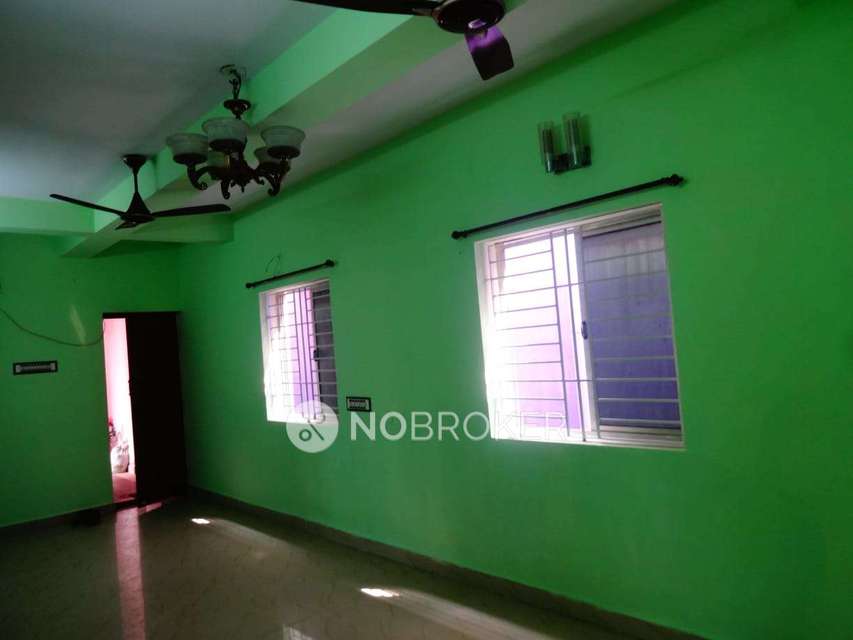 4+ BHK House For Sale  In Valasaravakkam
