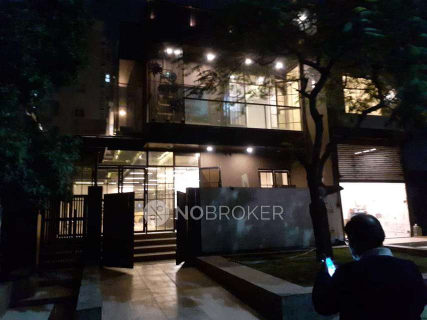 4+ BHK Flat For Sale  In Knowledge Park Ii,