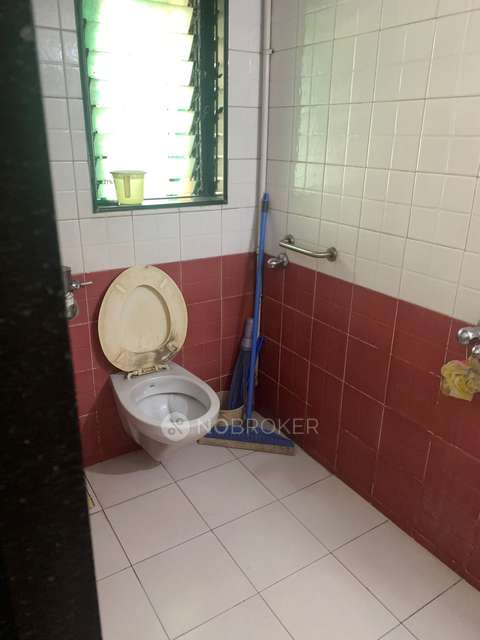 2 BHK Flat In Temple View, Temple View 1 For Sale  In Temple View 1