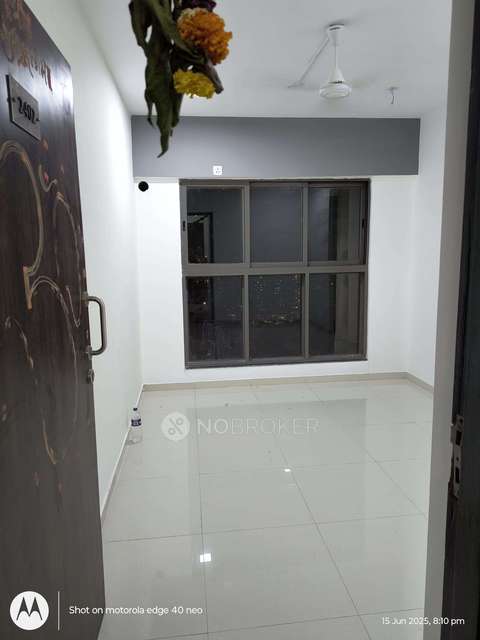 1 BHK Flat In Uk Iridium For Sale  In  Kandivali East, Mumbai