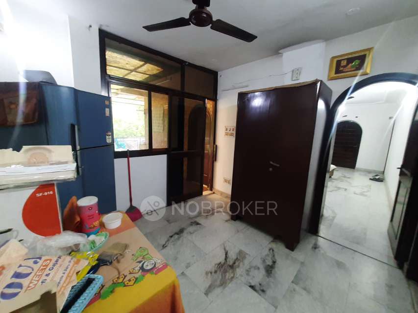 3 BHK Flat In C5 Block Keshav Puram, Delhi For Sale  In Keshav Puram, Tri Nagar