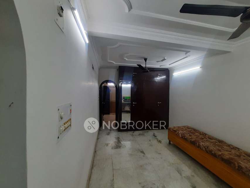 3 BHK Flat In C5 Block Keshav Puram, Delhi For Sale  In Keshav Puram, Tri Nagar