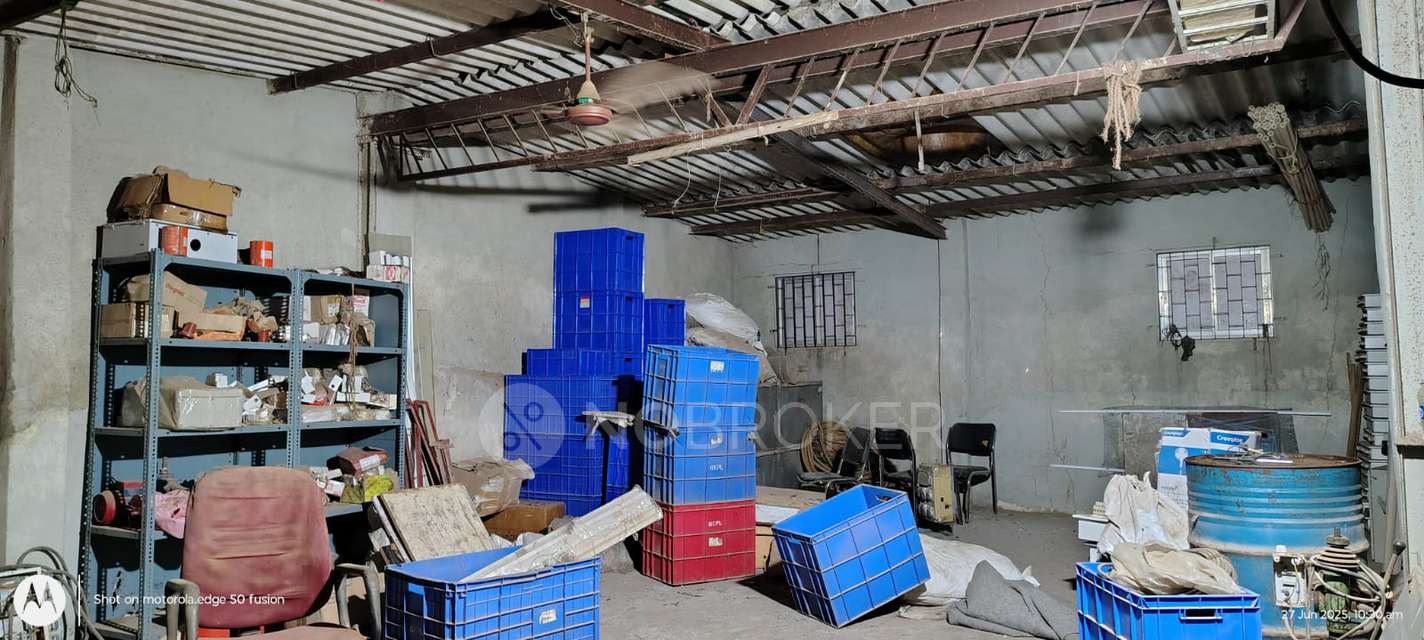 Godown/Warehouse in Andheri East, Mumbai for sale 