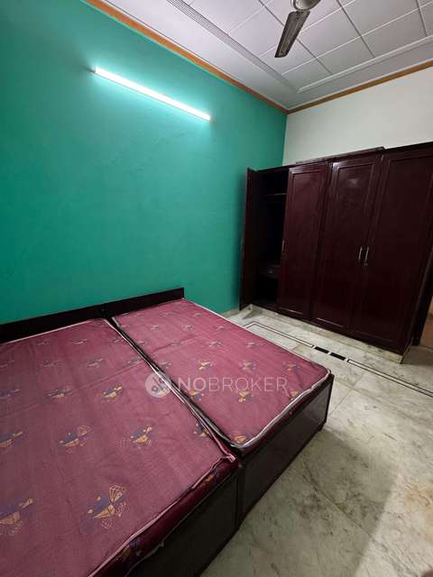 PG for Girls in Laxmi Nagar