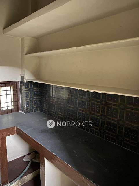 1 BHK Flat In Mayuri Plaza For Sale  In Tilak Nagar, Amberpet