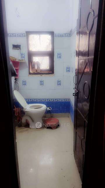 2 BHK Flat In Kaushik Bhawan For Sale  In  Dlf Ankur Vihar, 