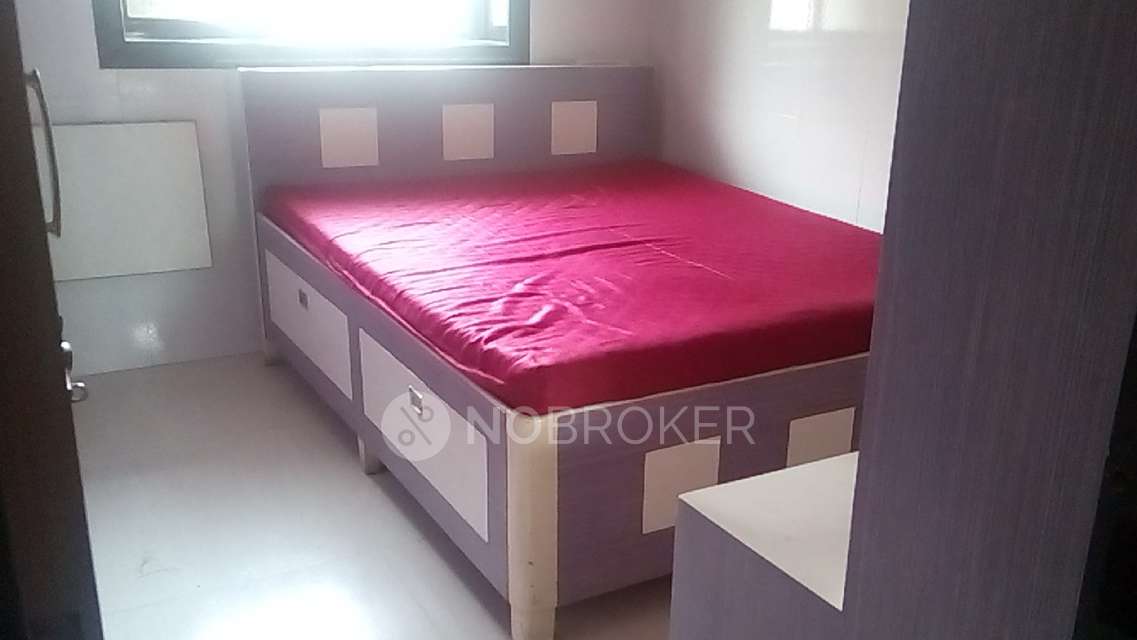 1 RK Flat In Saraswati Chs Goregaon For Sale  In Goregaon