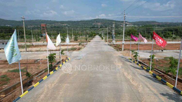 Plot For Sale  In Urgent Sales Premium Villa Plots In Main Road In Wonder La