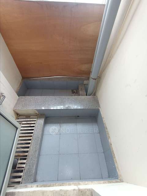 2 BHK Flat In Epsilon Tower For Sale  In Kandivali East