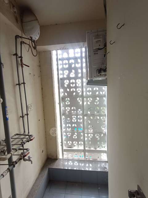 2 BHK Flat In Epsilon Tower For Sale  In Kandivali East