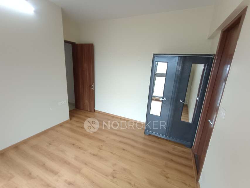 2 BHK Flat In Epsilon Tower For Sale  In Kandivali East