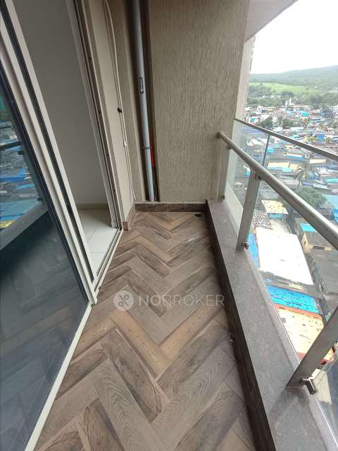 2 BHK Flat In Epsilon Tower For Sale  In Kandivali East