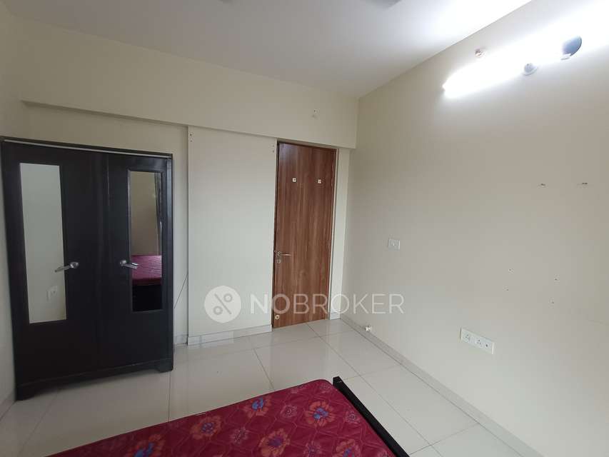 2 BHK Flat In Epsilon Tower For Sale  In Kandivali East