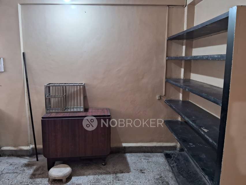 1 BHK Flat In Duttachaya Society for Rent  In Hotel Shabri