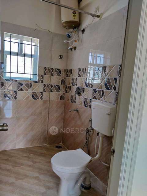 4+ BHK House For Sale  In Bandekodigehalli ,bk Halli