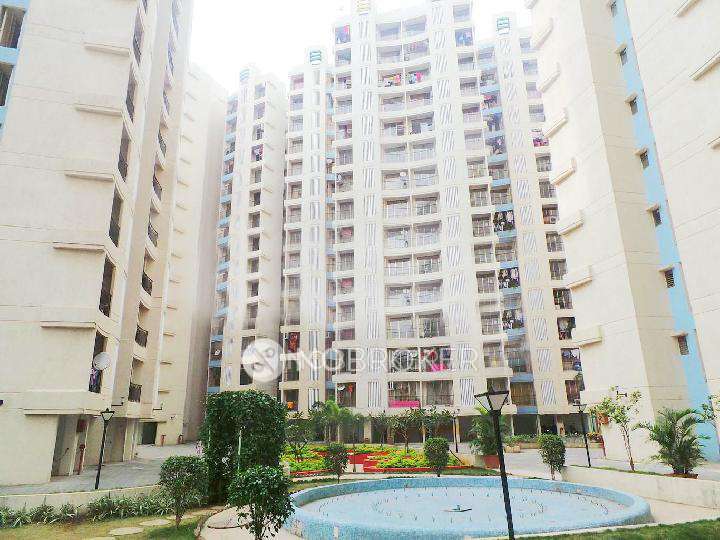 1 BHK Flat In Global Arena, Naigaon East For Sale  In Juchandra Road