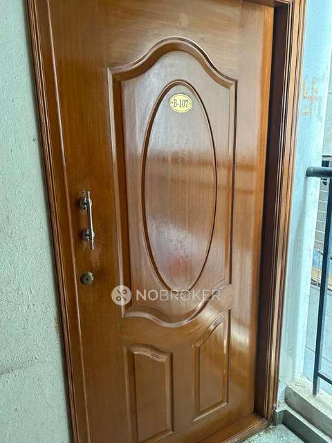 2 BHK Flat In Sri Vandana Marvel For Sale  In Vgp Layout