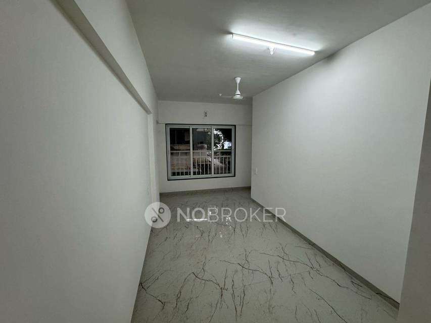 1 RK Flat In Pruthi Annexe For Sale  In Santacruz East