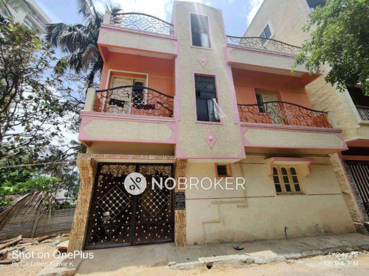 4+ BHK Flat For Sale  In  Yelahanka