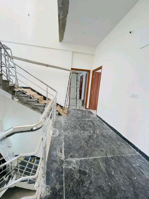 3 BHK Flat For Sale  In Shanthi Nagar, Masab Tank