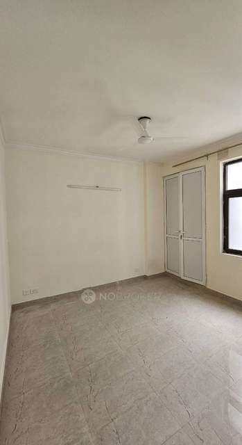 4 BHK Flat In Cgewho Kendra Vihar  for Rent  In Sector Phi Ii