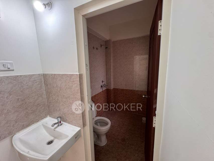 2 BHK Flat In Eden Garden Tathawade for Rent  In Eden ****** Tathawade