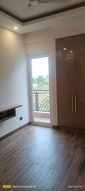 3 BHK Flat In One Good Earth For Sale  In Sector 71