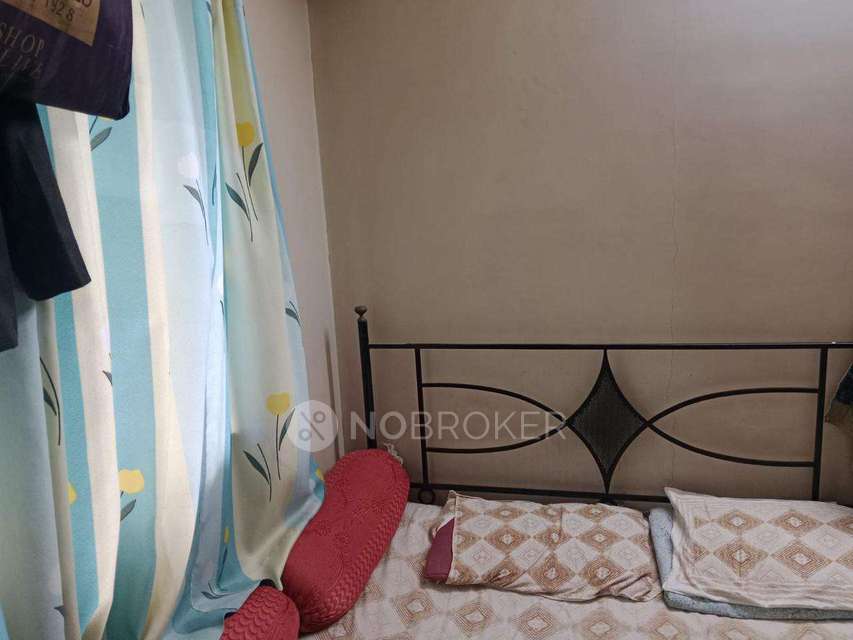 1 BHK Flat In Amar Geet Apartment for Rent  In Hadapsar
