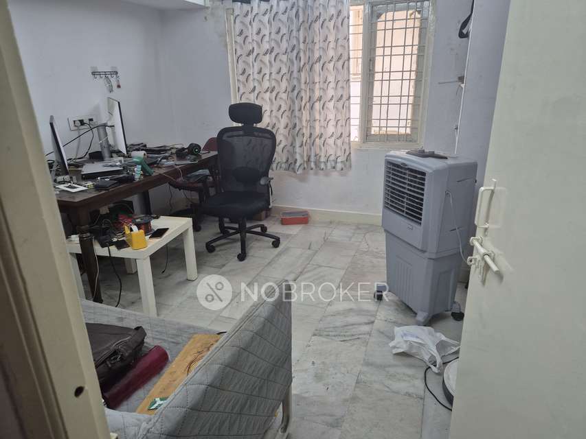 3 BHK Flat In Navodaya Castle, Himayat Nagar For Sale  In Himayat Nagar