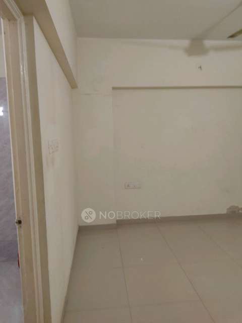 2 BHK Flat In Avior Navyangan for Rent  In Kasar Amboli