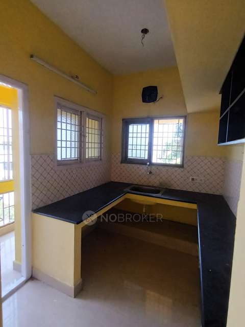 1 BHK Flat In Shivalaya Flats  For Sale  In Iyyappanthangal