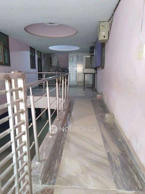 2 BHK Flat In Hindon Vihar For Sale  In Sector 49