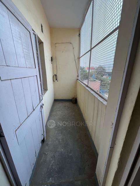 1 BHK Flat In Lig Flats For Sale  In Jahangirpuri