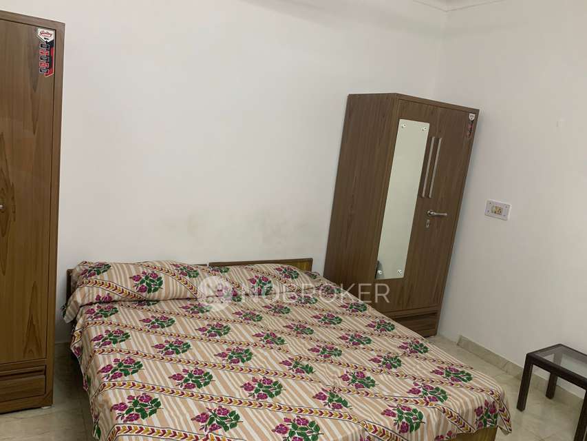 PG for Girls in Hauz Khas