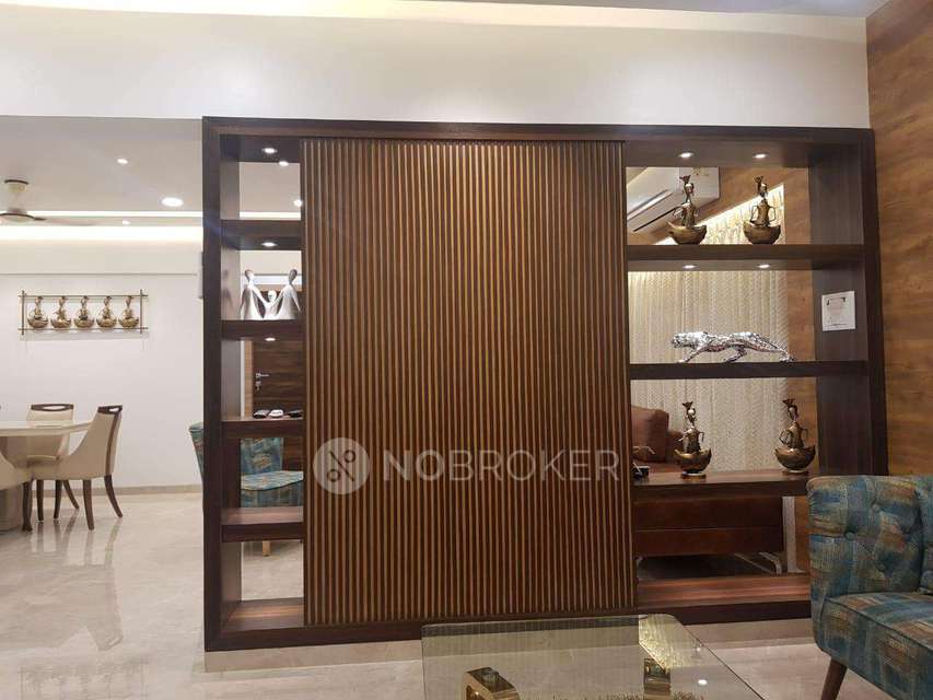 4 BHK Flat In Om Kalpavruksh Chs  For Sale  In Borivali West