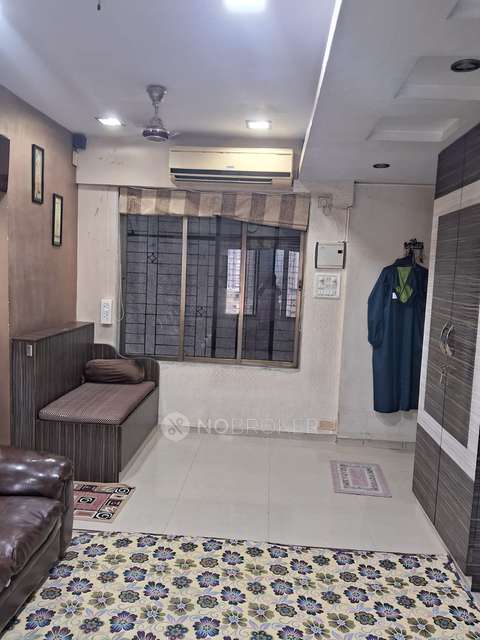 1 BHK Flat In Ahmed Palace For Sale  In Masjid Bandar