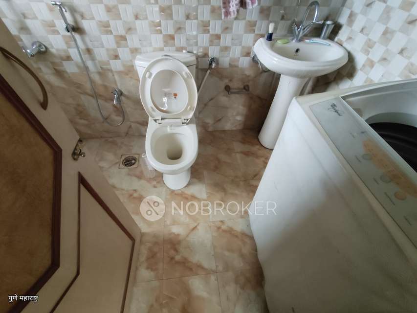 2 BHK Flat In Gulmohar Retreat For Sale  In Wanwadi