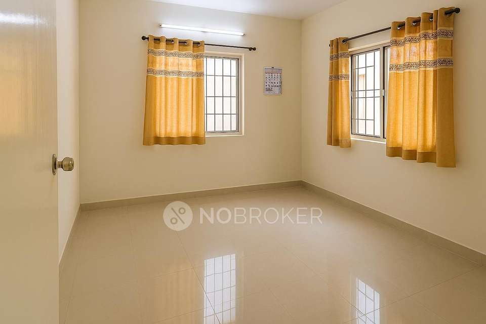 2 BHK Flat In Lakshmipriya Apartments, Velachery For Sale  In Velachery